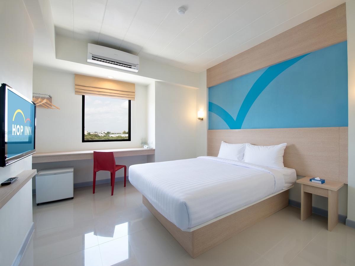 Hop Inn Lop Buri Exterior foto